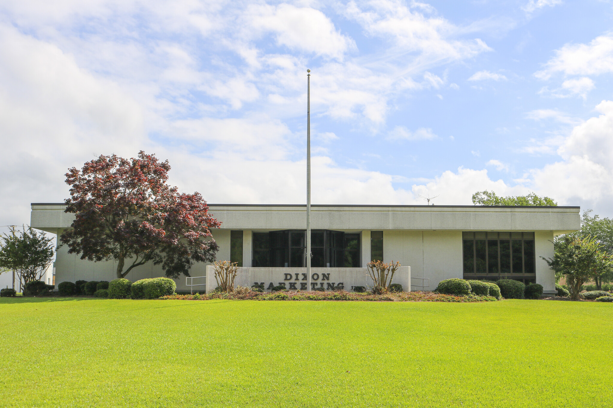 301 Darby Ave, Kinston, NC à vendre Photo du bâtiment- Image 1 de 1