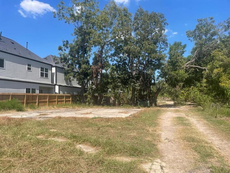 2602 Paul Quinn St, Houston, TX à vendre - Photo du bâtiment - Image 3 de 12