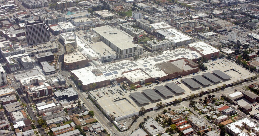 1106-2195 Glendale Galleria, Glendale, CA à louer - Aérien - Image 3 de 27