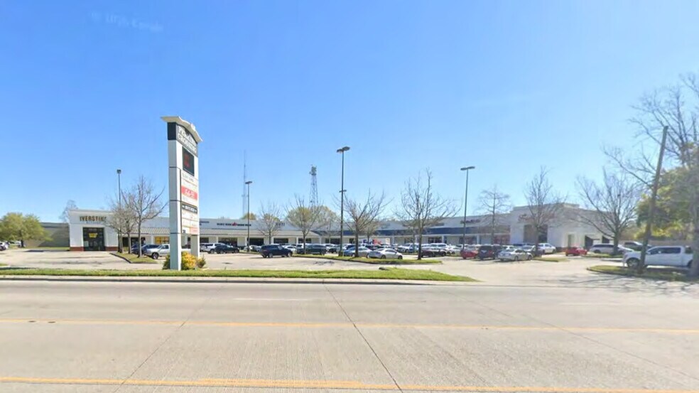 7731 Perkins Rd, Baton Rouge, LA à louer - Photo du bâtiment - Image 1 de 10