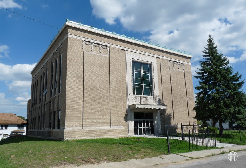 3359 Ruckle St, Indianapolis, IN for sale - Building Photo - Image 2 of 4