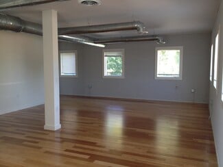 Plus de détails pour 2035 Manchester St NE, Atlanta, GA - Bureau à louer