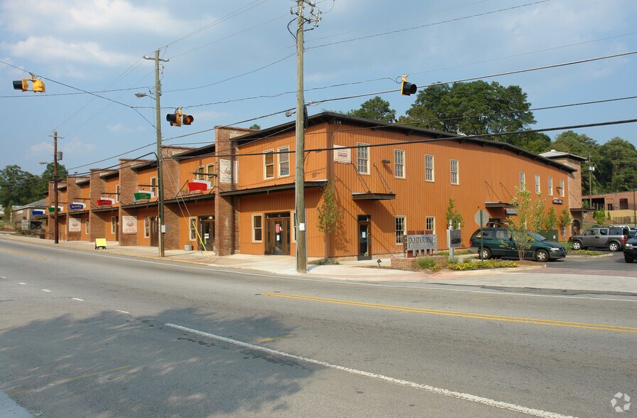 2100 Main St, Porterdale, GA à louer - Photo du bâtiment - Image 2 de 56