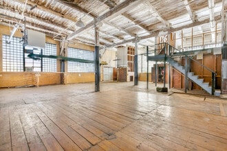 2301 E 28th St, Chattanooga, TN for lease Building Photo- Image 2 of 11