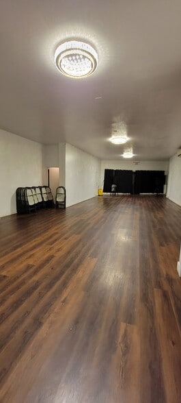 603-605 Bushwick Ave, Brooklyn, NY for lease - Building Photo - Image 2 of 11