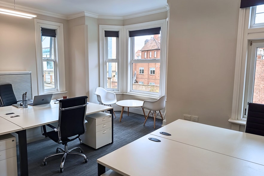 14-16 Bridgford Rd, West Bridgford for lease - Interior Photo - Image 2 of 12