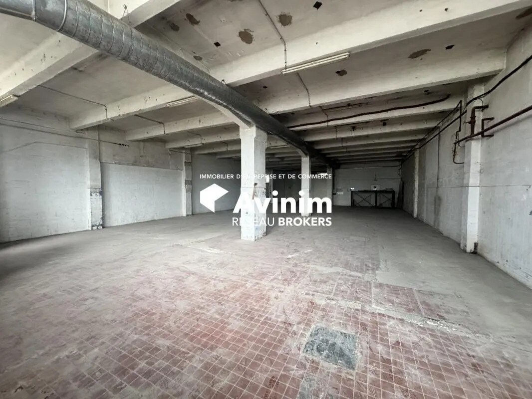 Industrial in Bobigny for lease Interior Photo- Image 1 of 4