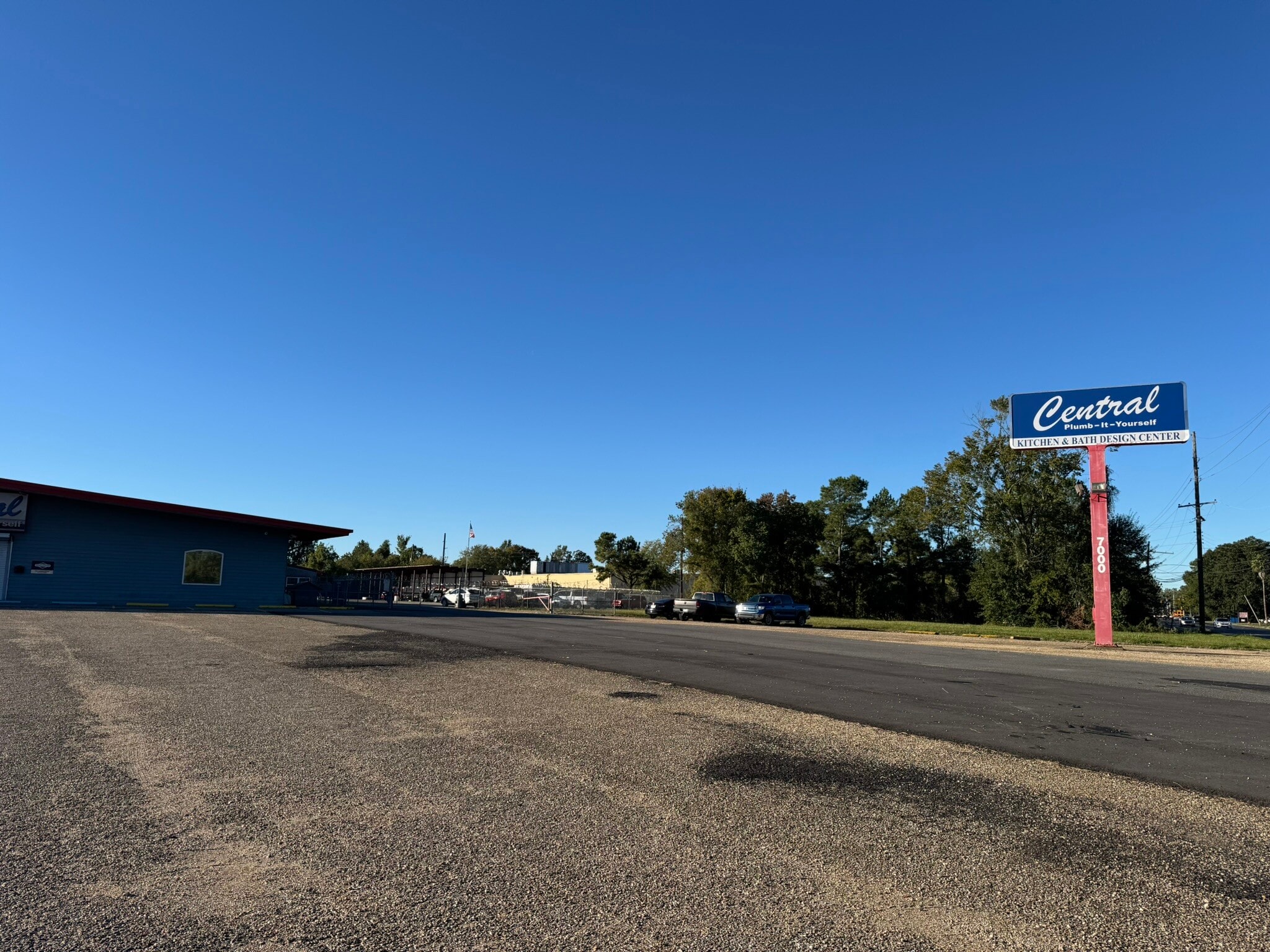 7000 Greenwell Springs Rd, Baton Rouge, LA for sale Primary Photo- Image 1 of 6