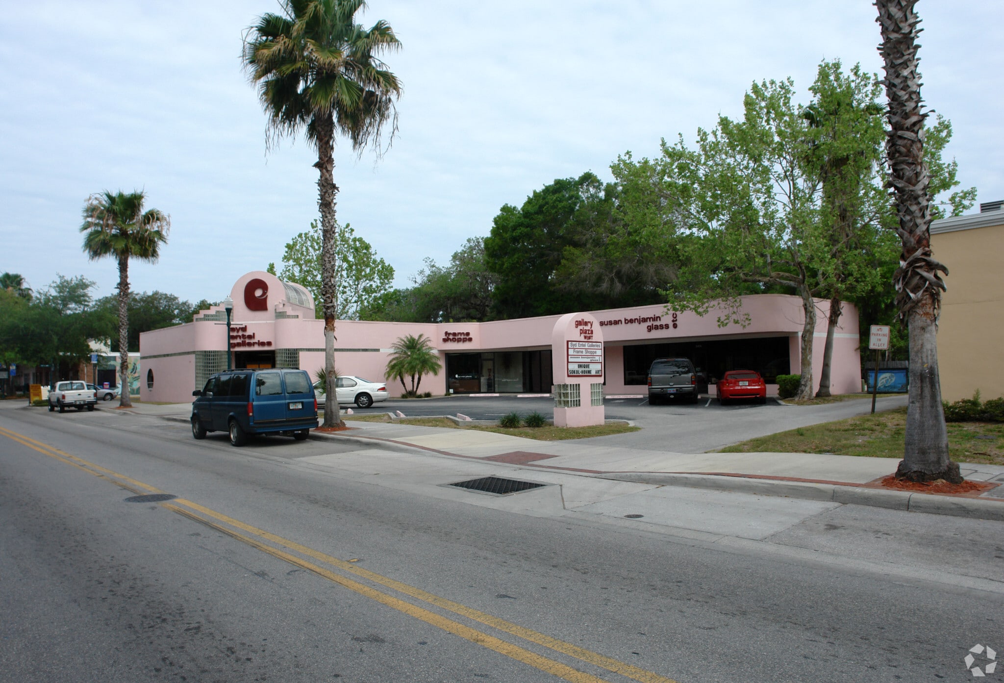 247 Main St, Safety Harbor, FL for lease Primary Photo- Image 1 of 2