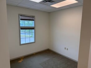 2900 N Main St, Moncks Corner, SC for lease Interior Photo- Image 2 of 8