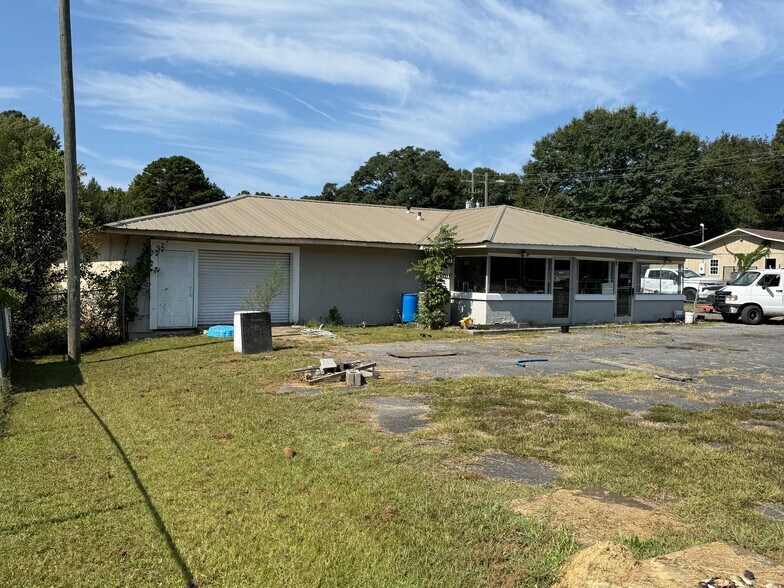 720 Atlanta Hwy, Rockmart, GA à vendre - Photo du bâtiment - Image 2 de 8
