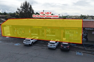 1328-1418 S Mission Rd, Fallbrook, CA à louer Photo du bâtiment- Image 2 de 3