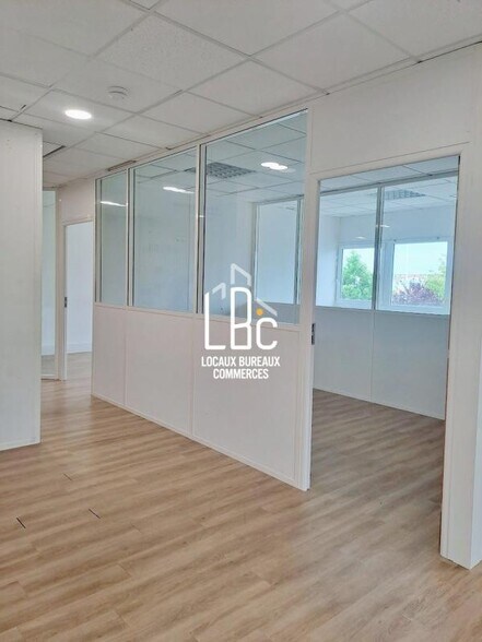 317 Boulevard Marcel Paul, Saint-Herblain à louer - Photo du bâtiment - Image 2 de 10