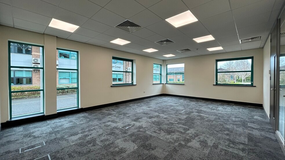 Edward Ct, Altrincham for lease - Building Photo - Image 3 of 13