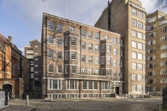 10-11 Charterhouse Sq, London for lease Building Photo- Image 1 of 6