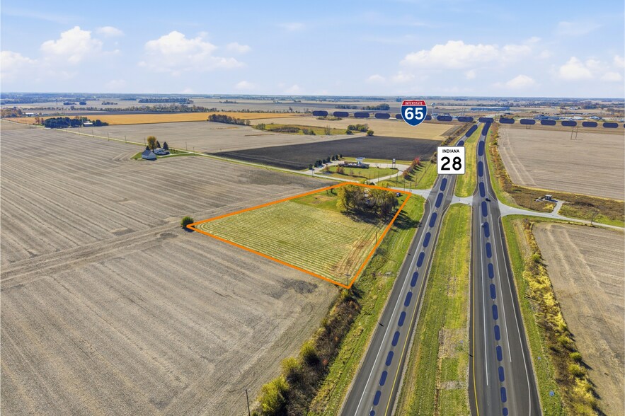 6965 W State Road 28, Frankfort, IN à vendre - Photo principale - Image 2 de 4