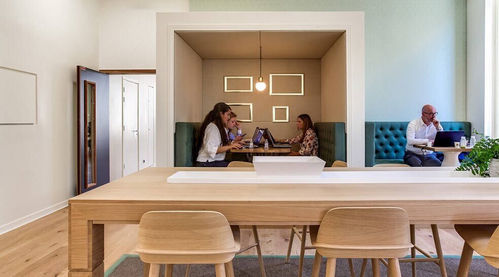 275 Grove St, Newton, MA à louer - Photo du bâtiment - Image 1 de 12