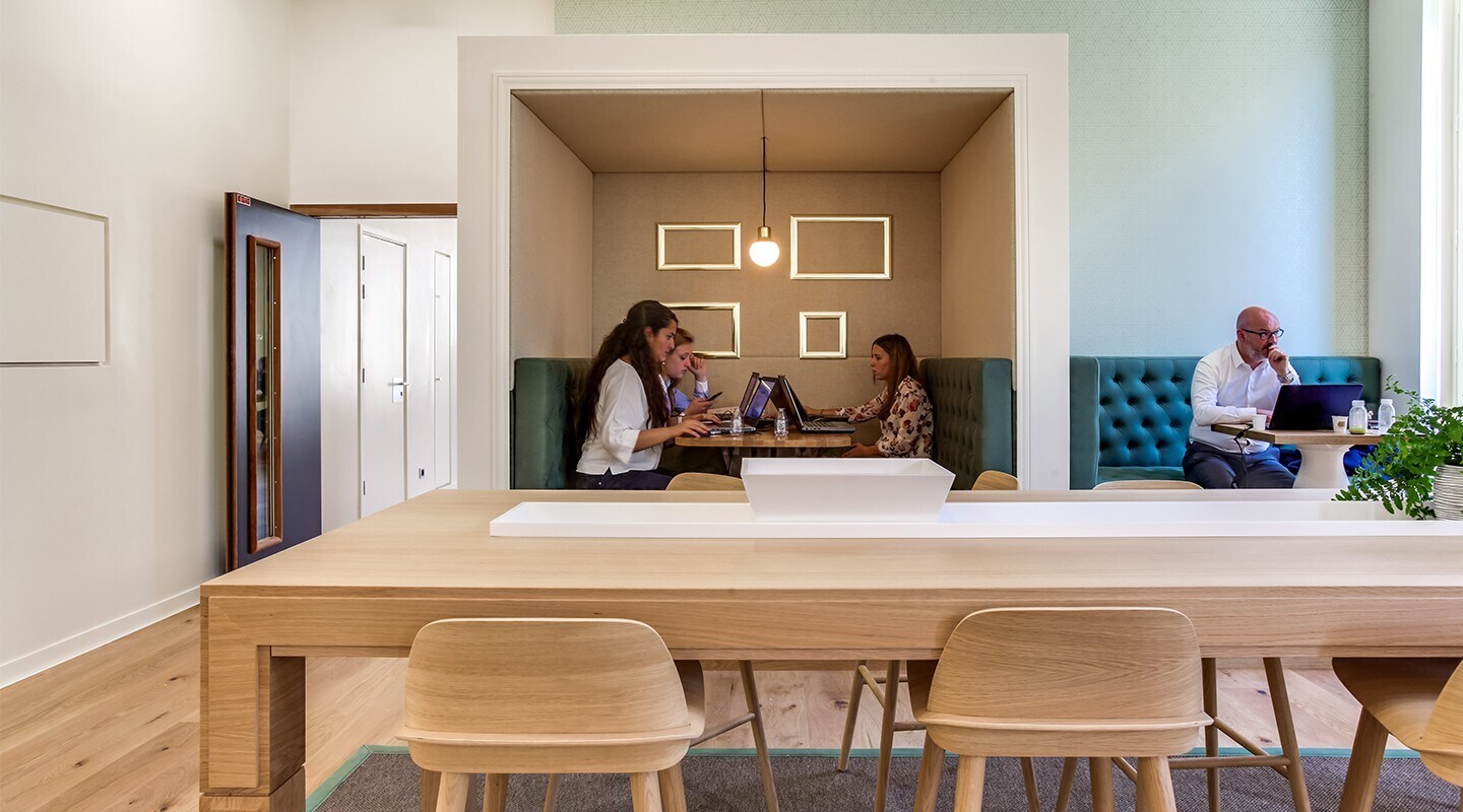 275 Grove St, Newton, MA à louer Photo du bâtiment- Image 1 de 13