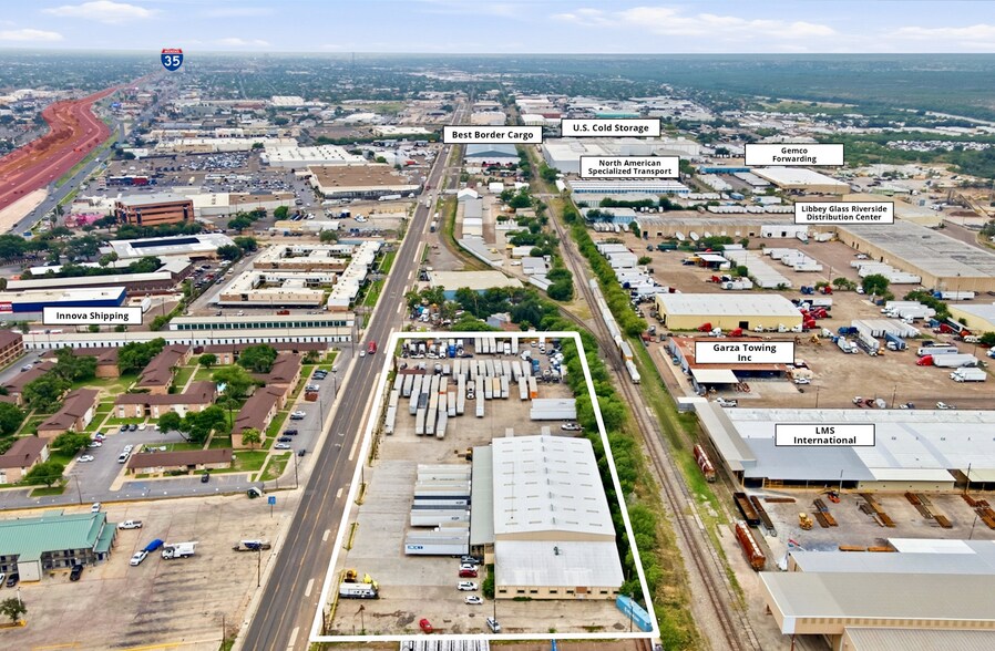 6200 Santa Maria Ave, Laredo, TX à louer - Photo du bâtiment - Image 2 de 6