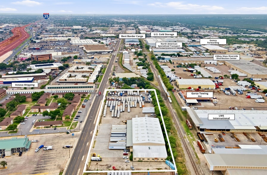 6200 Santa Maria Ave, Laredo, TX à louer - Photo du bâtiment - Image 2 de 6