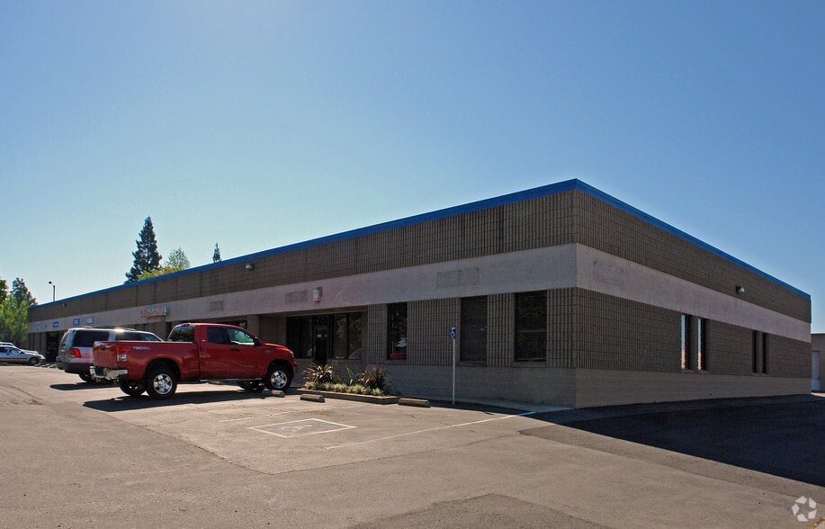 900 N Market Blvd, Sacramento, CA for lease - Building Photo - Image 3 of 4