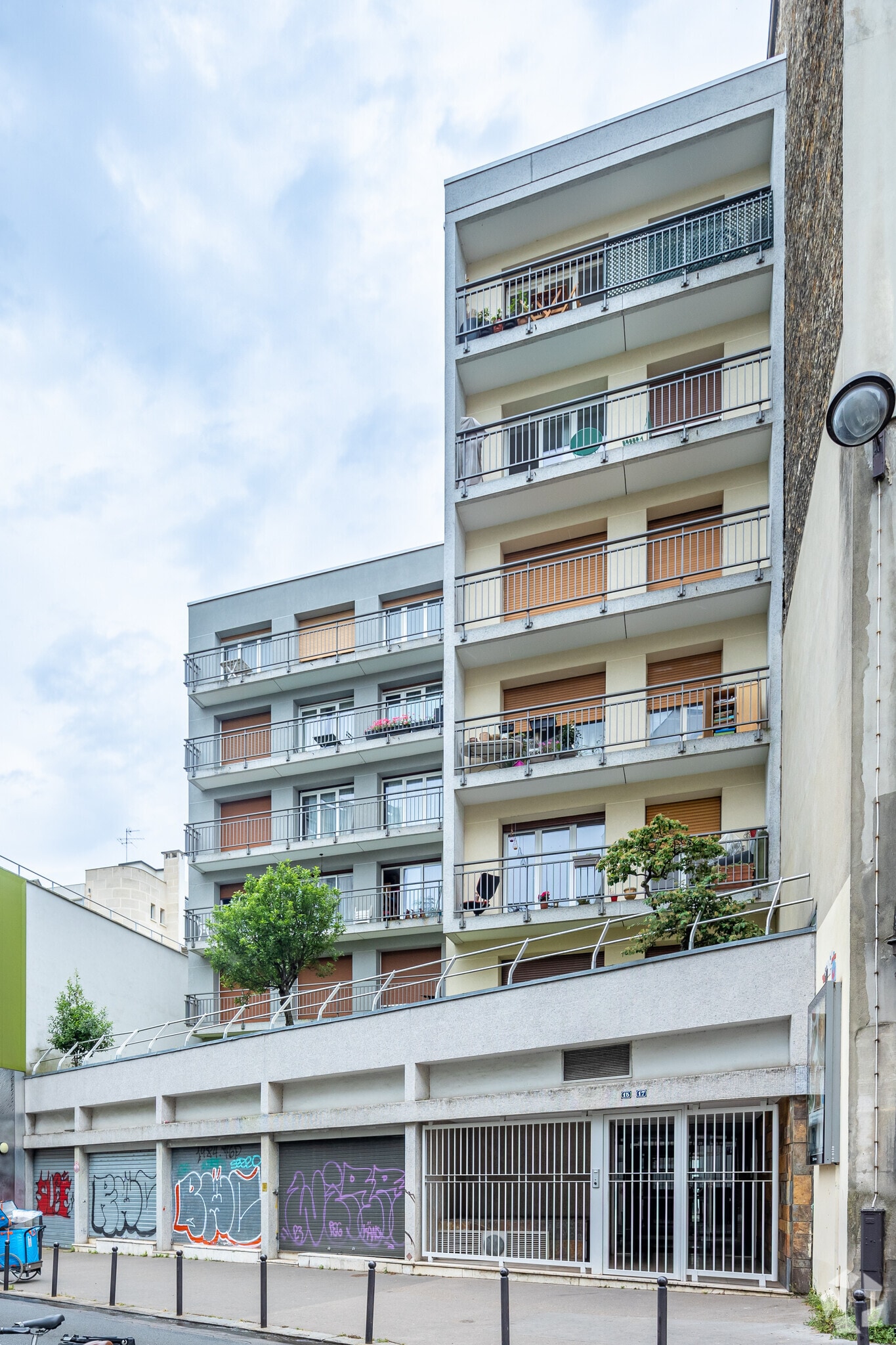 15-17 Rue De Campo-Formio, Paris for lease Primary Photo- Image 1 of 10