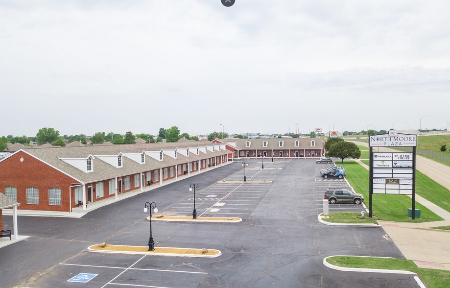 1917-1965 N Moore Ave, Moore, OK for sale - Building Photo - Image 3 of 4