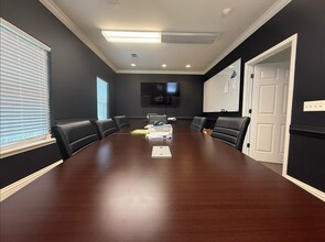 224 Avalon Cir, Brandon, MS for lease Interior Photo- Image 1 of 7