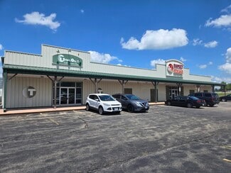 More details for 720 N Hudson St, Stockton, IL - Retail for Lease