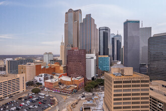 1700 Pacific Ave, Dallas, TX - Aérien  Vue de la carte