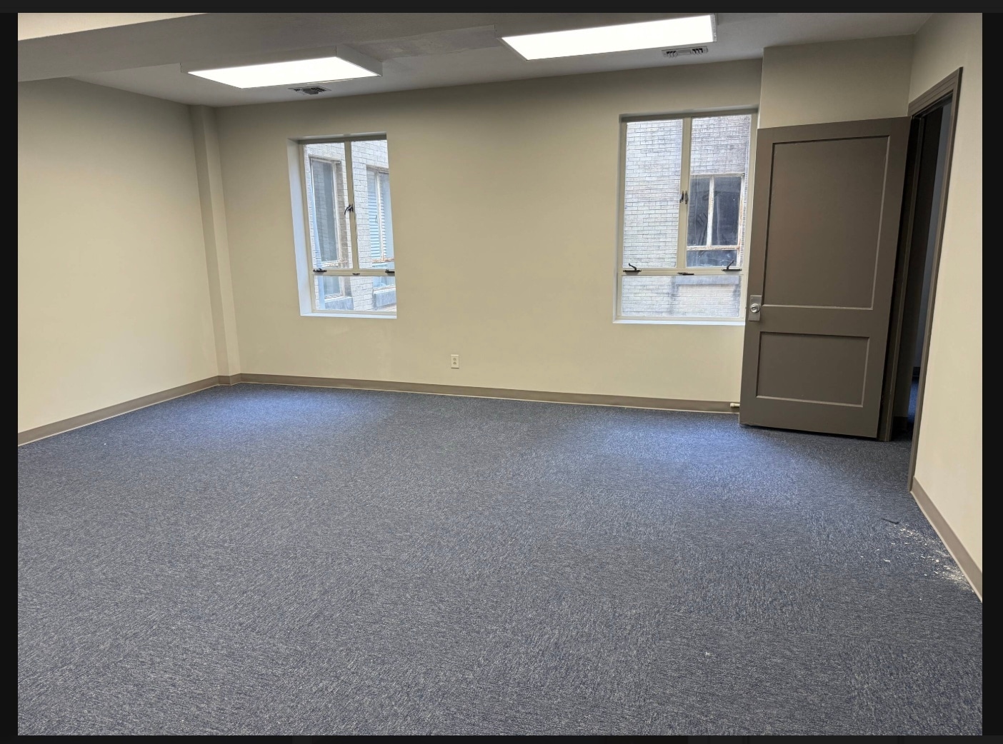 121 S Broadway Ave, Tyler, TX à louer Photo intérieure- Image 1 de 3