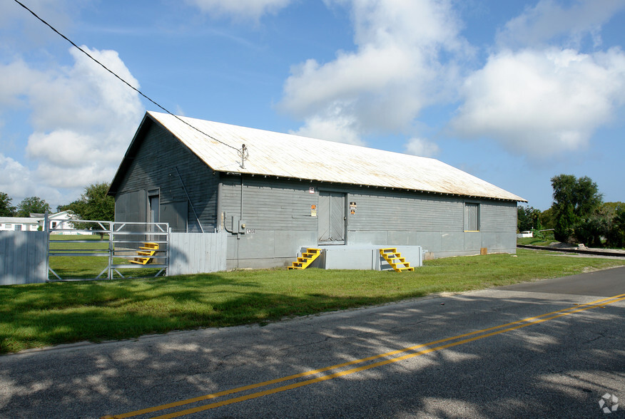 1208 Holly Ave, Sanford, FL for sale - Building Photo - Image 2 of 4