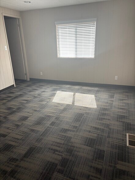5315 180th St E, Tacoma, WA for lease - Building Photo - Image 2 of 7