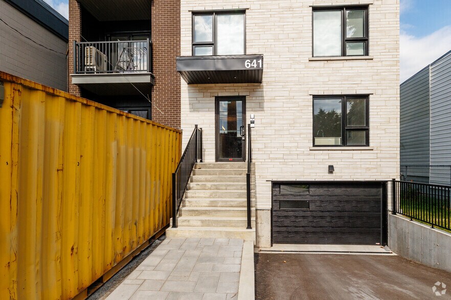 641 Av George-V, Montréal, QC for sale - Building Photo - Image 3 of 3