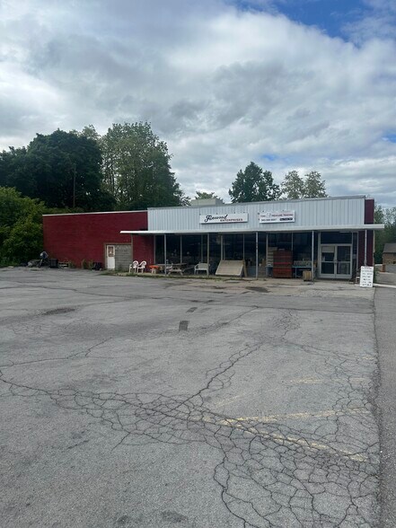 133 William St, Palmyra, NY à vendre - Photo du bâtiment - Image 3 de 5