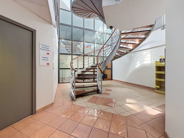 59 Av. André Roussin, Marseille à louer - Hall d’entrée - Image 2 de 2