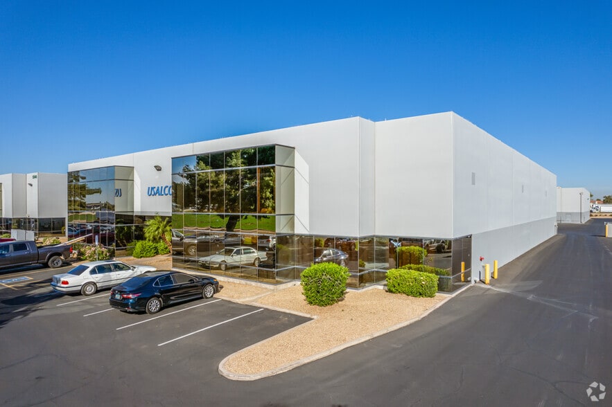 5536 W Roosevelt St, Phoenix, AZ for lease - Primary Photo - Image 1 of 8