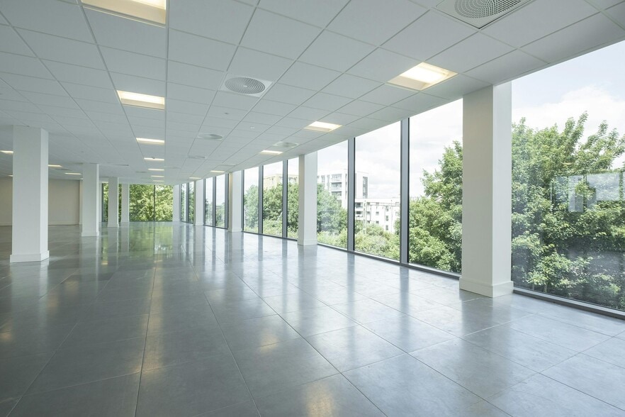 90-96 Victoria Rd, Chelmsford à louer - Photo intérieure - Image 3 de 29