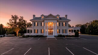 Plus de détails pour 812 E Main St, Bedford, VA - Spécialité à vendre