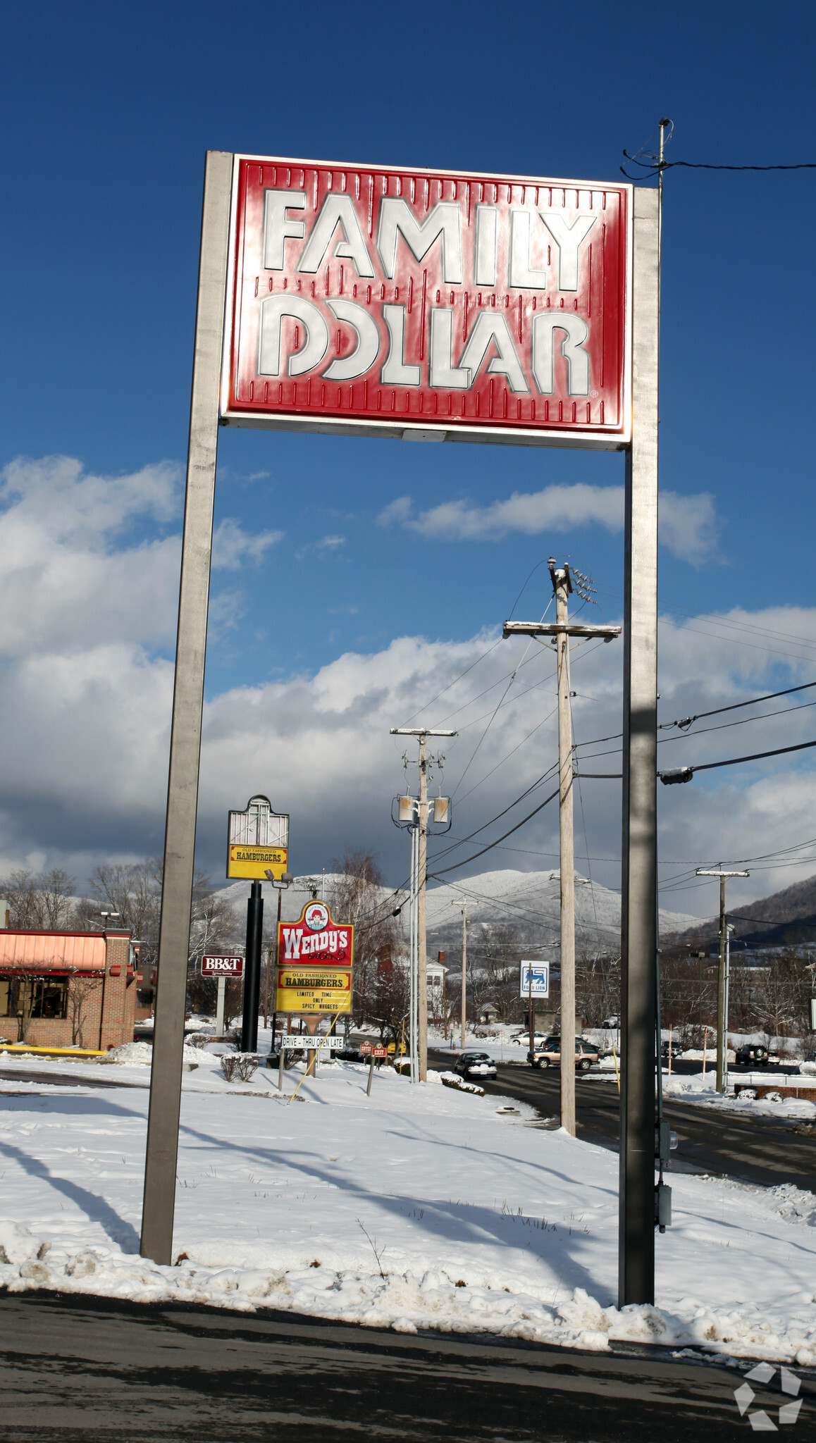 609 Market St, Tazewell, VA for lease Building Photo- Image 1 of 5