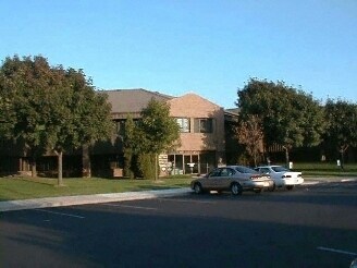 17 Park Pl, Grand Chute, WI à vendre - Photo du bâtiment - Image 3 de 8