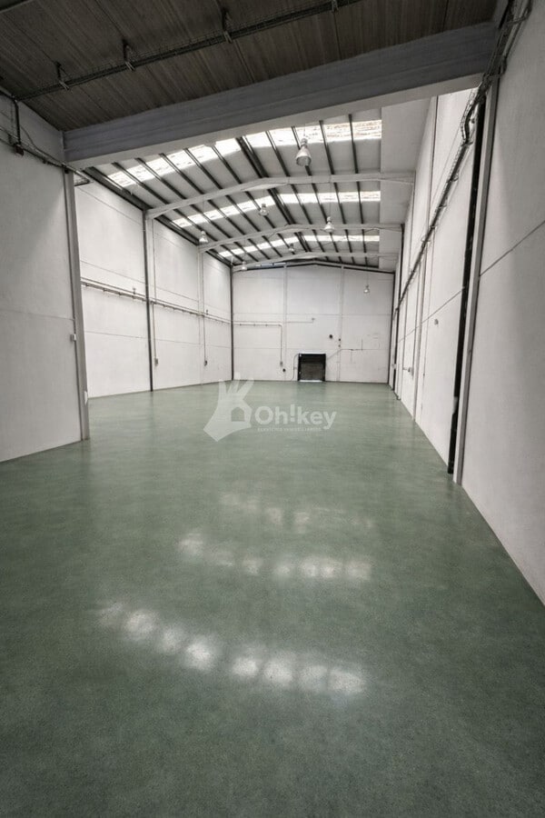 Casarrubuelos, MAD 28977 - - - Interior Photo - Image 2 of 6
