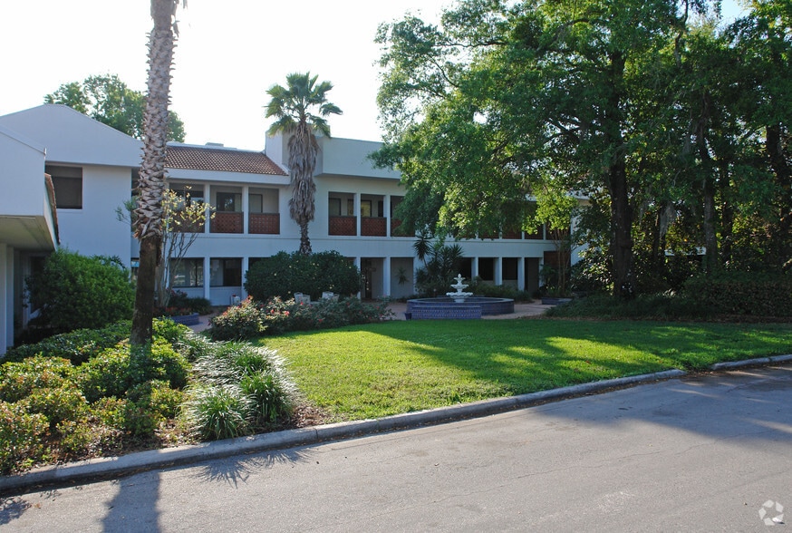 1750 W Broadway, Oviedo, FL for lease - Building Photo - Image 3 of 4