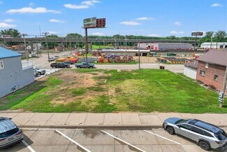 Plus de détails pour 166 Sinsinawa Avenue Ave, East Dubuque, IL - Terrain à louer