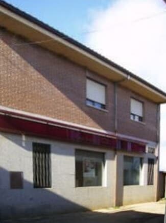 Plus de détails pour Commerce de détail à louer