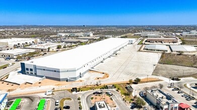6357 Rittiman Road, San Antonio, TX à louer Photo du bâtiment- Image 1 de 3
