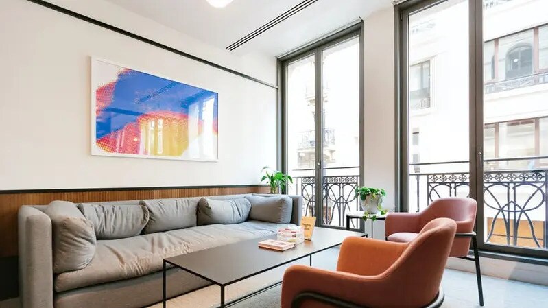 40 Rue Du Colisée, Paris à louer - Photo du bâtiment - Image 3 de 8