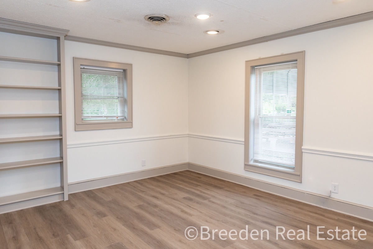 204 E McDowell St, Morganton, NC for lease Interior Photo- Image 1 of 20