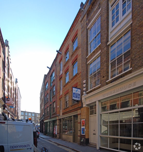 32 Charlotte Rd, London for lease - Building Photo - Image 3 of 3