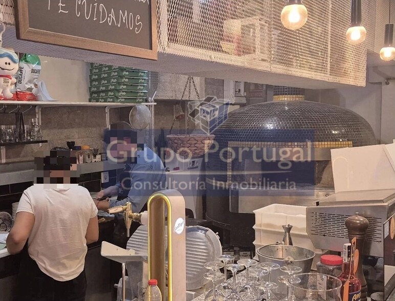Retail in Madrid, Madrid for lease - Interior Photo - Image 3 of 4